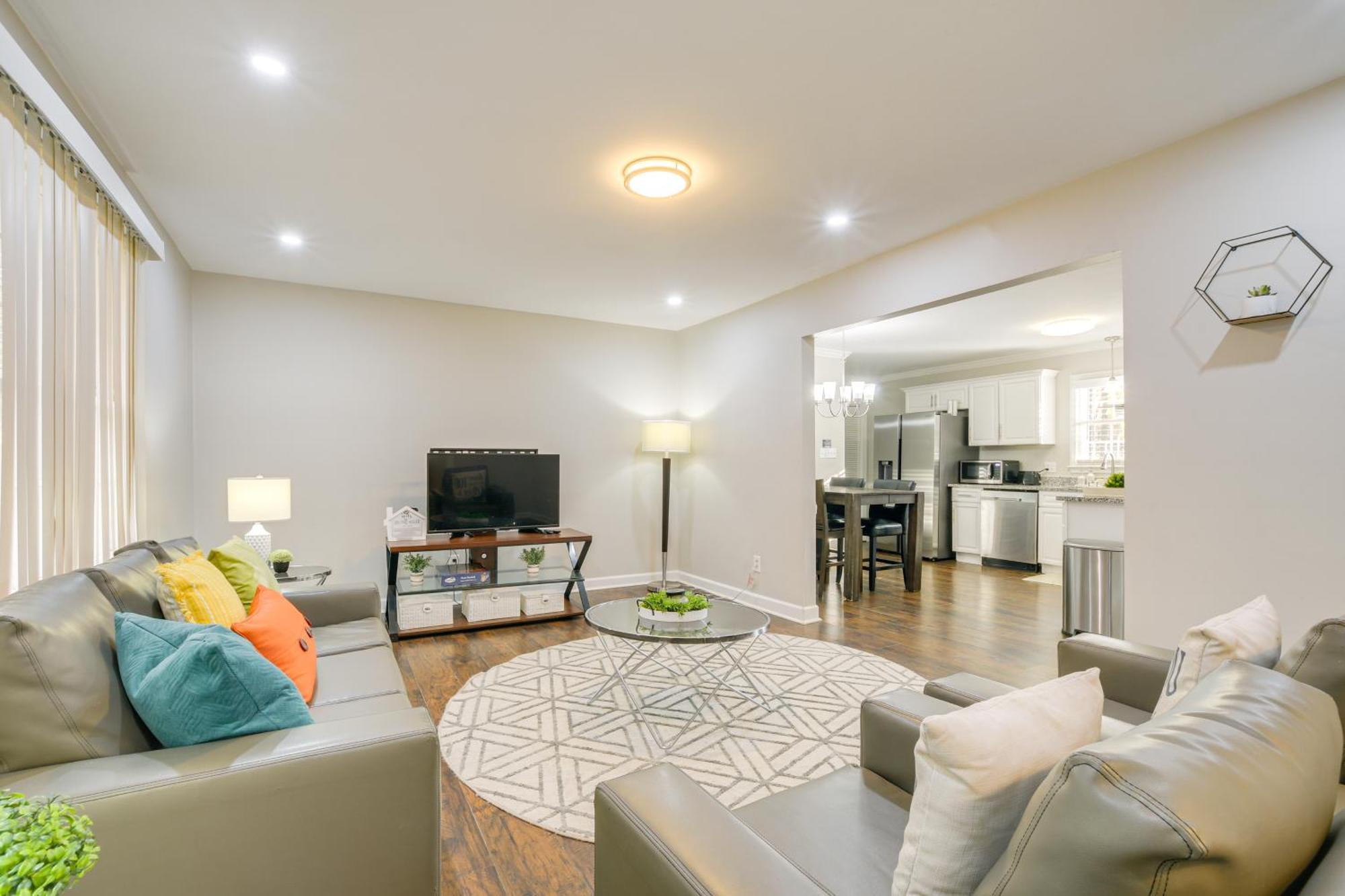 Serene Family Home With Deck In Knightdale! Bagian luar foto